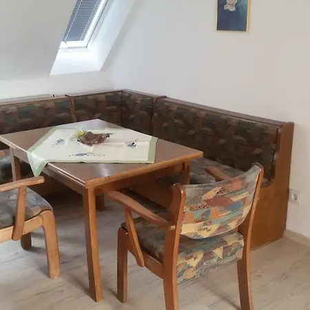 Am Schloss In Appartement *